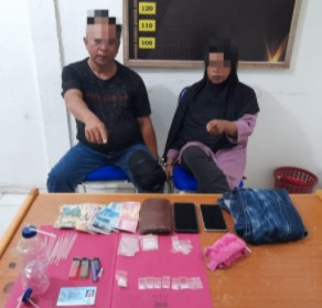  Jualan Sabu, Pasutri Ditangkap Polsek XIII Koto Kampar