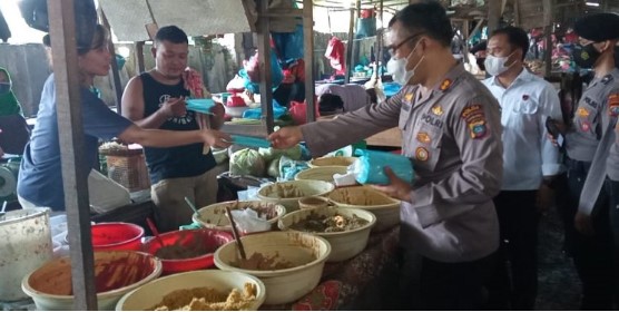  Bagikan 1000 Masker Setiap Hari, Polda Sumut Masivkan Operasi Yustisi