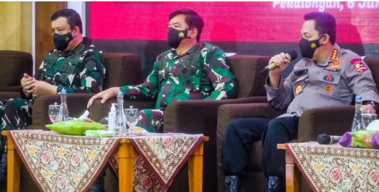  Di Pekalongan, Panglima TNI-Kapolri Minta Perkuat PPKM Mikro dan Tingkatkan 5M Serta 3T