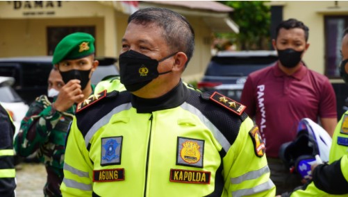  Kapolda Riau dan Dandrem 031/WB Cek Pos PPKM serta Pelakssanaan Vaksinasi di Kabupaten Siak