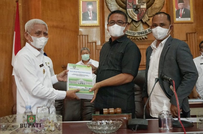  Bupati Asahan Sampaikan LKPJ Anggaran 2020 di Rapat Paripurna DPRD