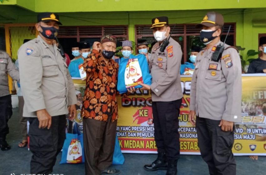  HUT Bhayangkara Ke- 75, Polsek Medan Area Berbagi Sesama Fakir Miskin dan Kaum Dhuafa