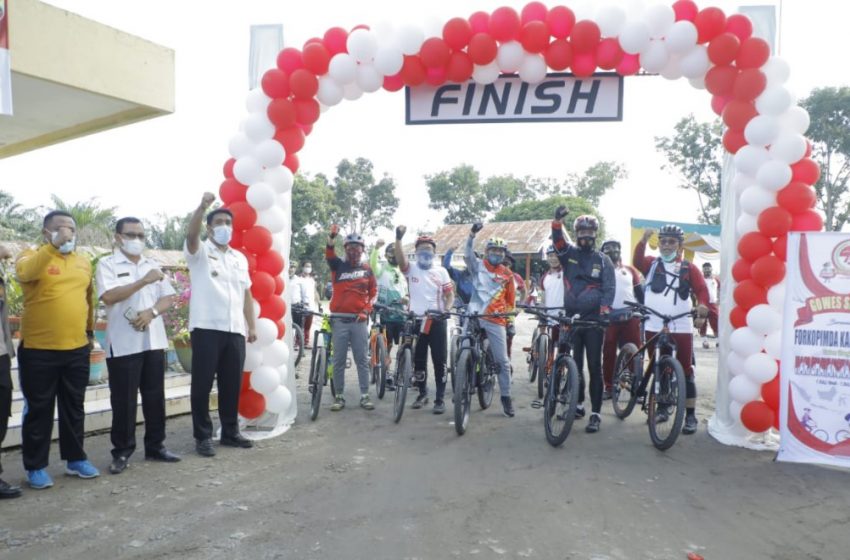  Bupati Asahan Edukasi Masyarakat di Masa Pandemi Covid-19 Dengan Gowes Sehat Bersama Forkopimda