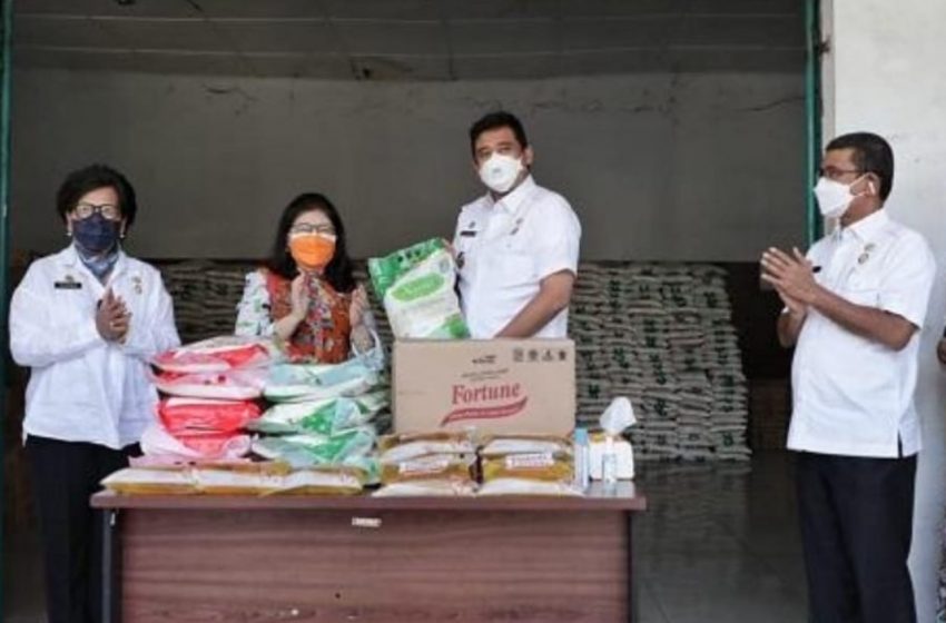 Terima CSR Sembako, Wali Kota Medan Harap Bantuan Ini Bermanfaat Bagi Masyarakat