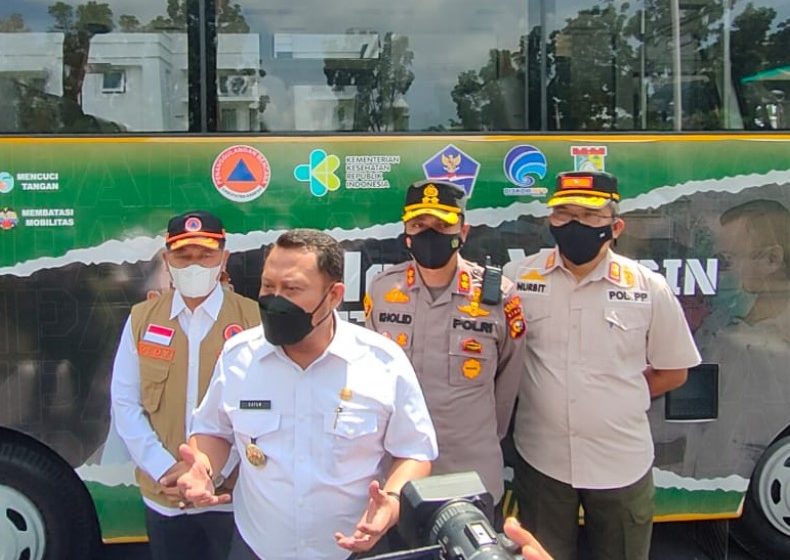  Bupati Kampar Didampingi Forkopimda Lounching Mobil Vaksinasi Keliling