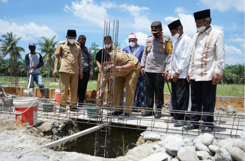  Bupati Asahan Berharap Pesantren Bina Ulama Ciptakan Generasi Muda Berguna Bagi Bangsa dan Negara