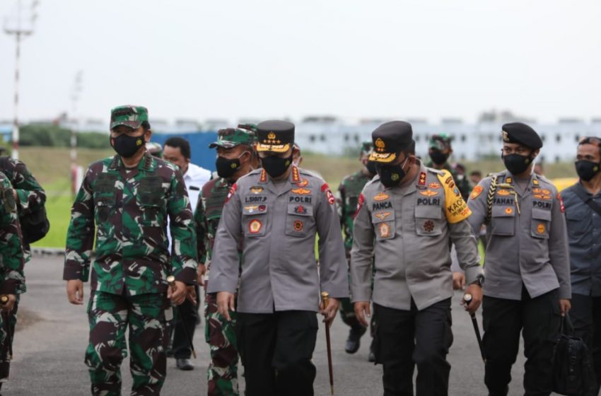  Kunker ke Medan, Kapolda Sumut Sambut Kedatangan Kapolri dan Panglima TNI