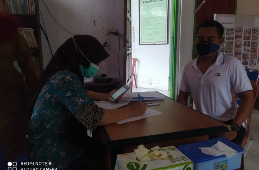  Polres Rokan Hilir Gelar Vaksinasi Door to Door
