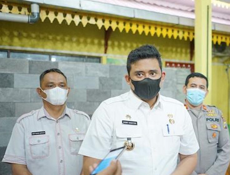  Wali Kota Medan Sampaikan Perkembangan Penanganan Covid-19 Langsung Dari Kantor Camat Medan Helvetia