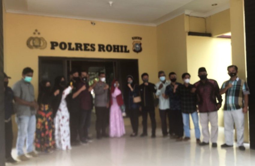  Kapolres Rokan Hilir Gelar Pertemuan Dengan Tokoh Masyarakat dan Mahasiswa