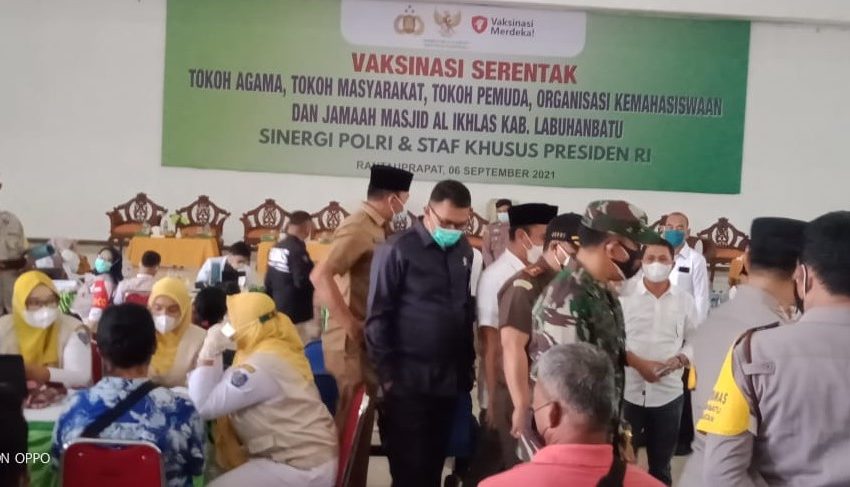  Masyarakat Labuhanbatu Antusias Ikuti Vaksinasi di Asrama Haji Rantauprapat