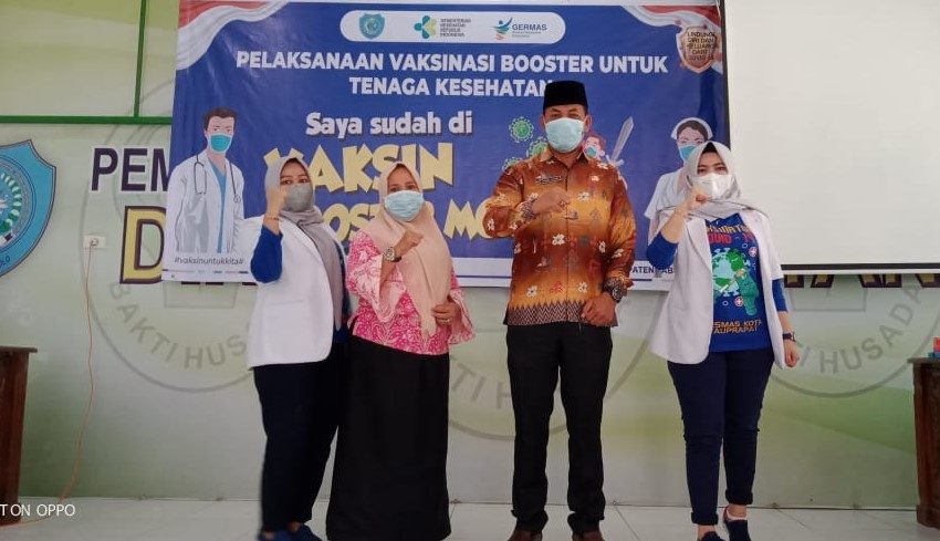 150 orang  Nakes Labuhanbatu Terima Vaksinasi Booster Moderna