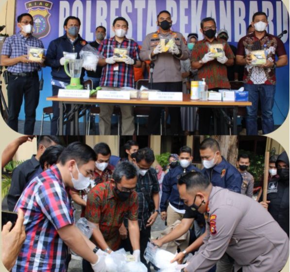  Kapolresta Pekanbaru Gelar Pemusnahan Sabu, Serbuk dan Pil Ektasi