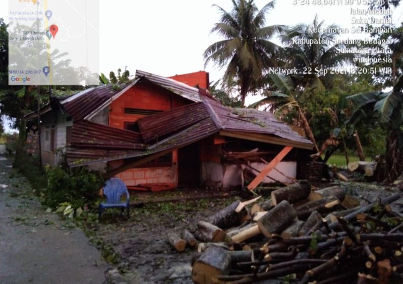  2 Rumah di Desa Sukadamai Hancur