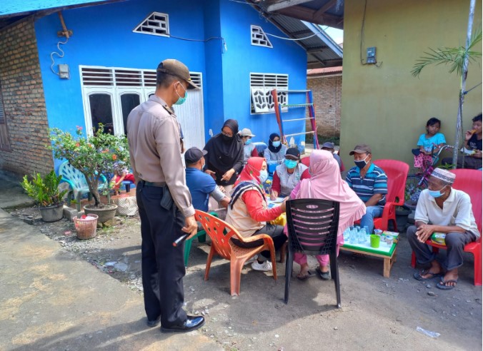  Door to Door, Polsek Perbaungan Vaksinasi 40 Lansia