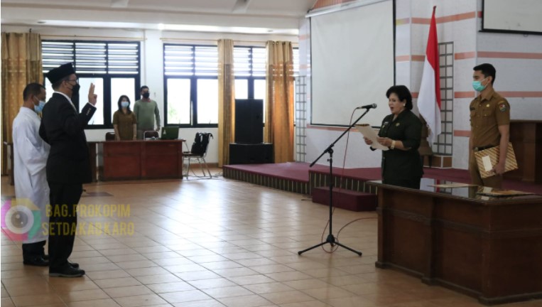  Bupati Karo Lantik Jusup Sukatendel ST MPD Sebagai Dewan Pengawas PDAM Tirta Malem