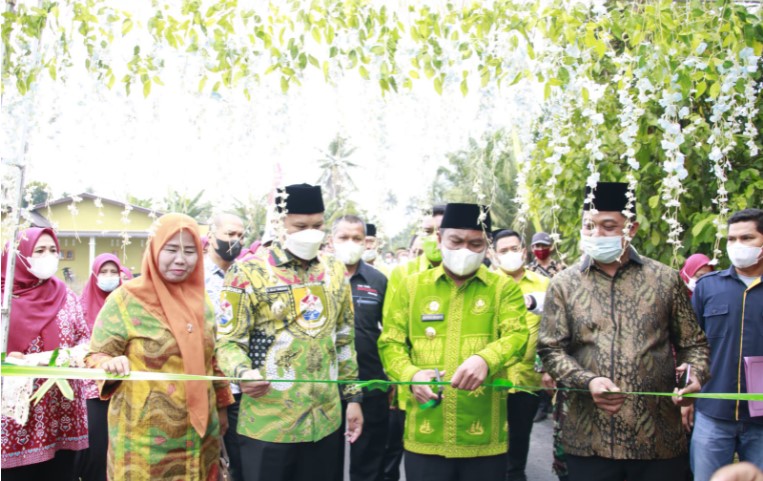  Peresmian Jalan di Teluk Mengkudu, Bupati Sergai Harap Peningkatan Infrastruktur Dukung Ekonomi Kerakyatan