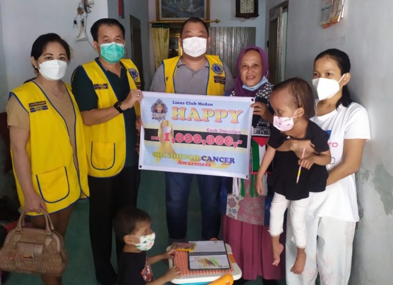  Lions Club Medan Heppy dan Lions Club Distrik 307 A2 Serahkan Tali Asih