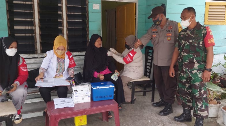  2098 Orang Divaksin, Polres Asahan Gelar Vaksinasi Nasional di 9 Titik