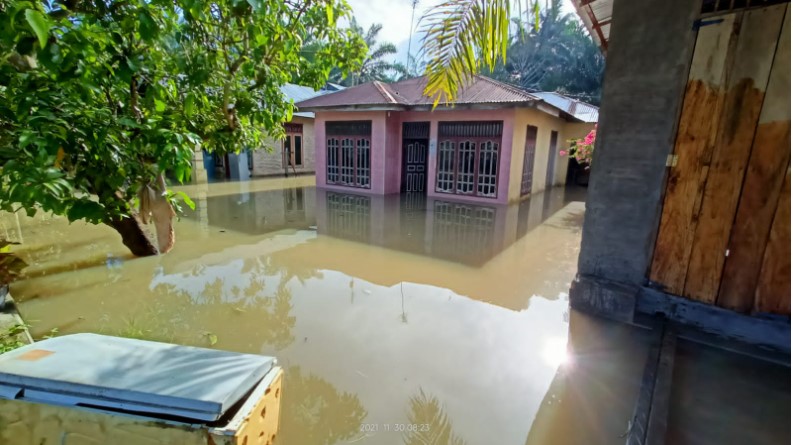  389 Rumah di Batubara Terendam Banjir, Sejumlah Warga Mengungsi