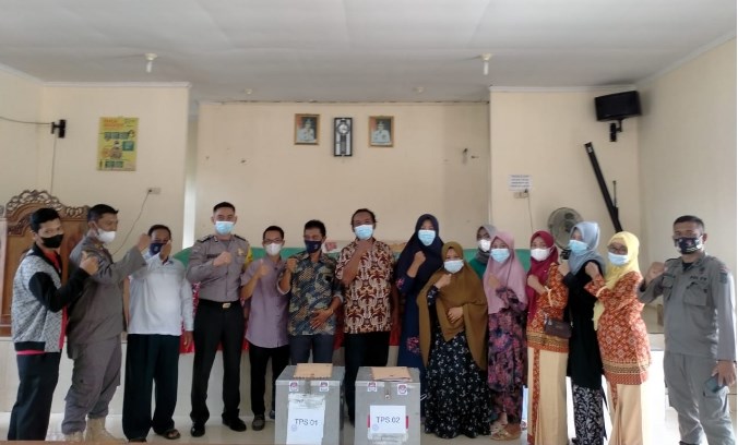  Pelaksanaan Pilkades Serentak di Kabupaten Kampar Berjalan Aman dan Lancar