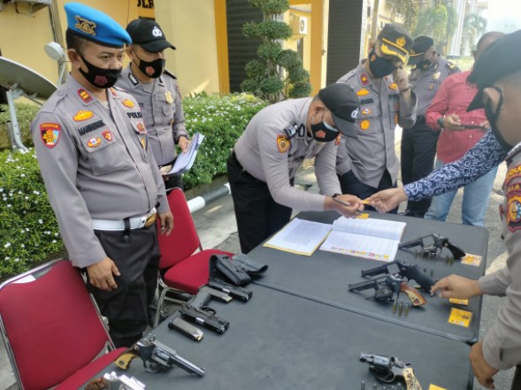  Polres Rokan Hilir Periksa Pemegang Senpi Organik Inventaris