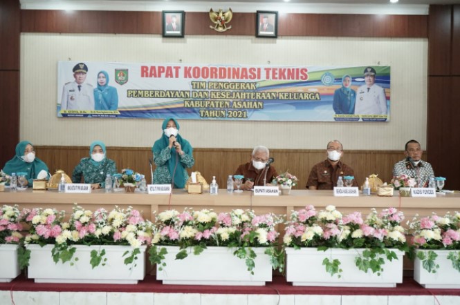  Bupati Asahan Minta TP PKK Tingkatkan Kinerja Bidang Administrasi dan Pelayanan