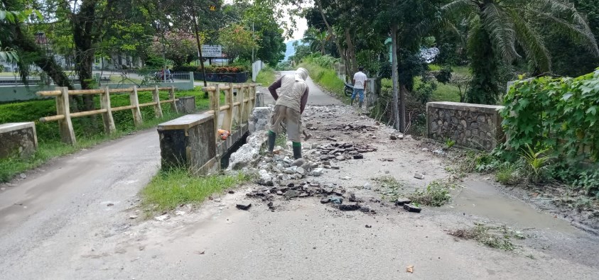  Proyek Rehab Jembatan Kembar Ujung Bandar Anggaran Rp397 Juta Dipertanyakan Warga