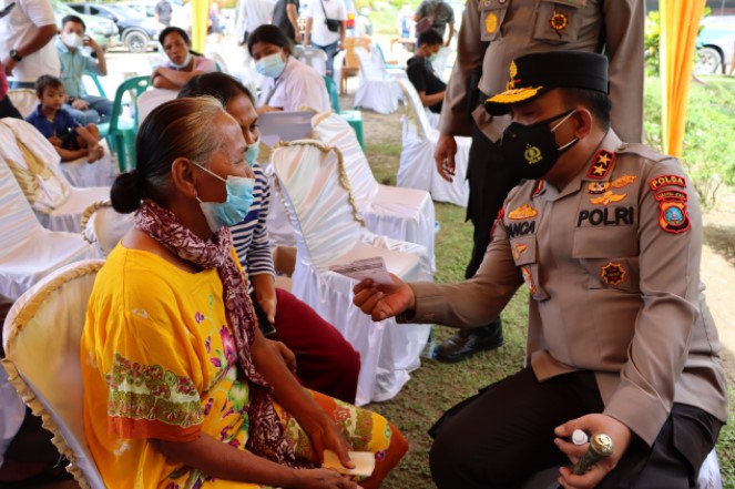 Kapolda Sumut Tinjau Vaksinasi Serentak Indonesia di Kecamatan Bosar Maligas