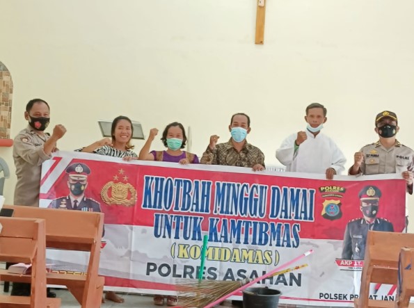  Giat Komidamas, Kapolres Asahan Berikan Alat-alat Kebersihan untuk Gereja