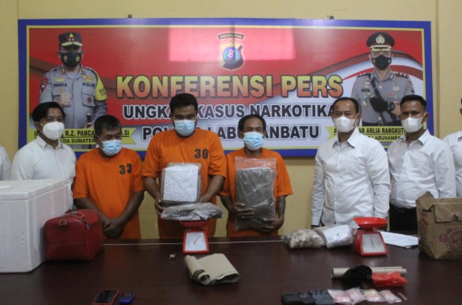 Ungkap Peredaran Ganja dan Sabu di Rantau Prapat, Polres Labuhanbatu Tangkap 3 Pelaku