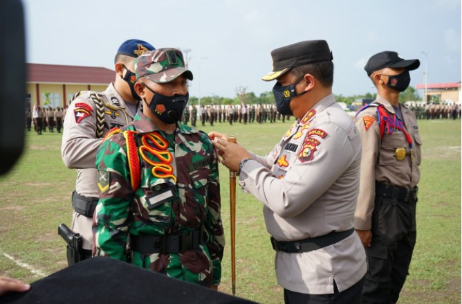  Integrasi Dikmaba TNI Dan Diktukba Polri di SPN Polda Riau, Kapolda: Jadikan Sinergi Itu Ada dan Nyata Untuk Dukung Tugas