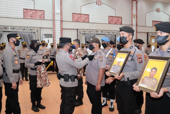  Kapolda Sumut PDTH 28 Polisi