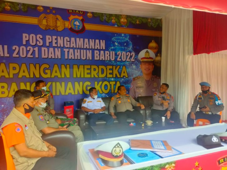  Kapolres Kampar Cek Pospam Ops Lilin LK 2021