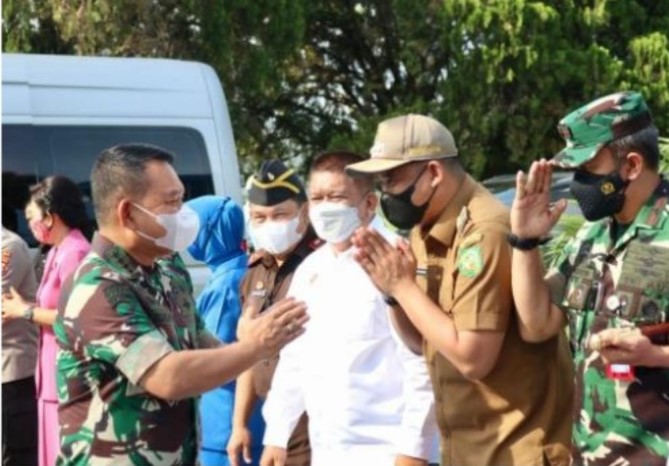  Wali Kota Medan Harap Kunjungan Kasad dan Ketua Persit KCK Tambah Semangat Prajurit TNI AD