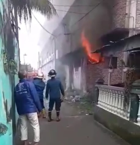  Yayasan Sinar Husni di Jalan Veteran Desa Helvetia Terbakar