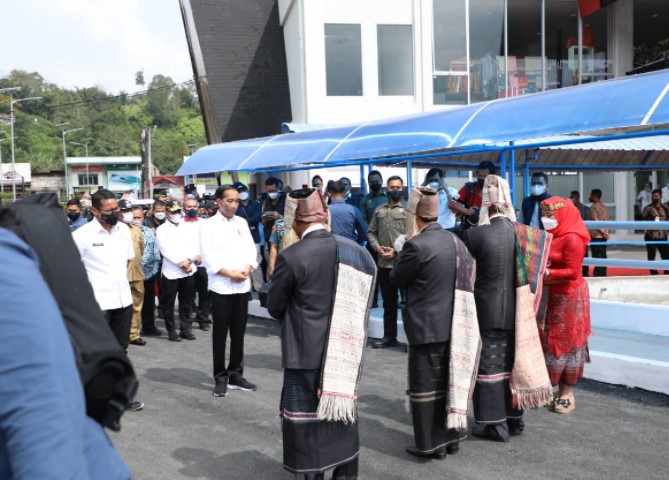  Seberangi Danau Toba, Kapolda Sumut Turut Serta Bersama Presiden RI