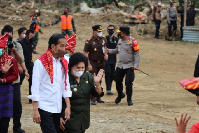 Kapolda Sumut Dampingi Presiden RI Telusuri Perkebunan Jeruk dan Tinjau Potensi Pertanian