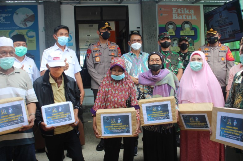 Percepat Vaksinasi Lansia dan Anak, Gubernur Sulteng Didampingi Danrem 132/ Tdl dan Kapolda Kunker di Daratan Bungku Morowali