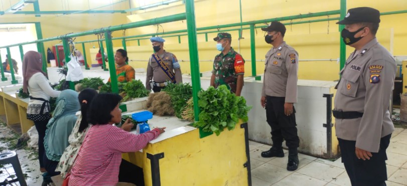  Pastikan Masyarakat Patuhi Prokes, Polsek Pantai Cermin Gencar Lakukan Ops Yustisi