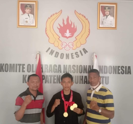 Bupati Labuhanbatu Bangga, Gilang Atlet Renang Meraih Raih Mendali Emas di Event NSSE Tahun 2022