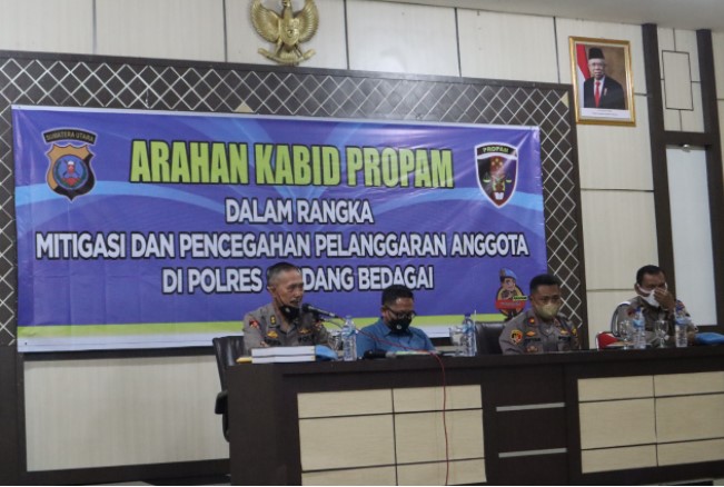  Cegah Pelanggaran Anggota Polri, Bid Propam Beri Arahan Kepada Personel Polres Serdang Bedagai