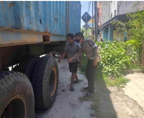 Bocah 8 Tahun Tewas Dilindas Mobar Tractor Head di Batubara