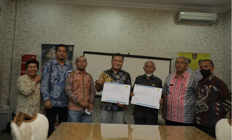  Tingkatkan PAD, Bupati Asahan Tandatangani MOU dengan PLN