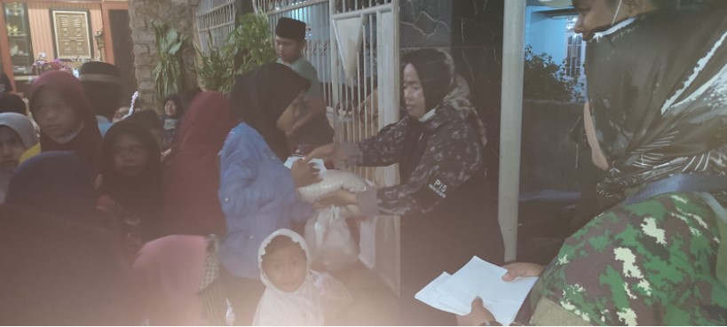 Buka Puasa Bersama Redaksi Topkota.co Dimeriahkan Puluhan Anak Yatim Piatu