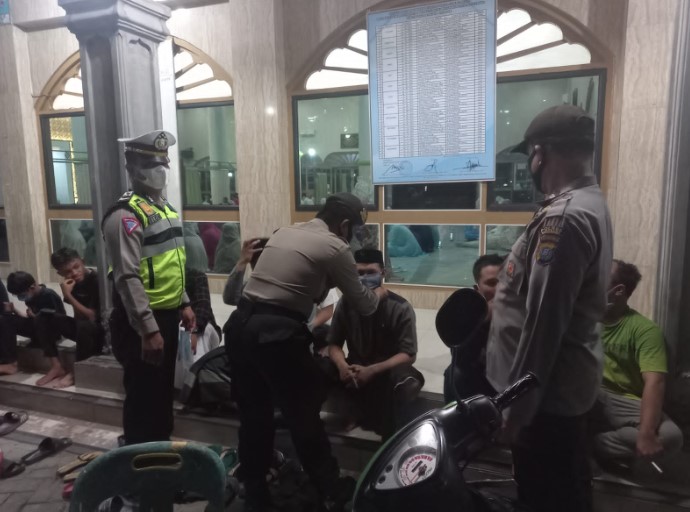 Satlantas Polres Batubara Dikerahkan, Umat Muslim Nyaman Beribadah Sholat Tarawih