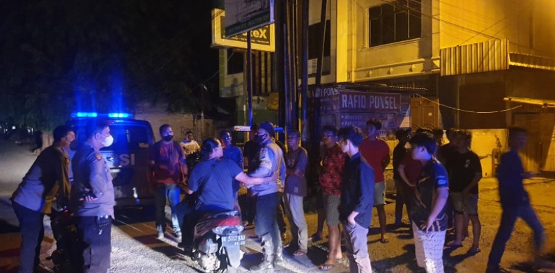  Polsek Medan Timur Gelar Patroli Asmara Subuh