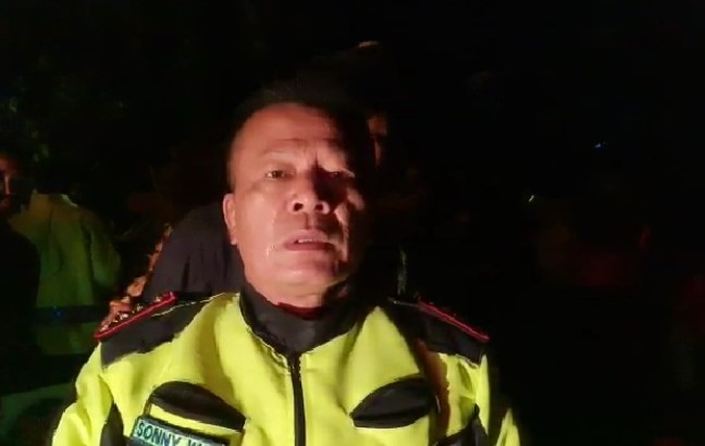 Kasatlantas di TKP Pohon Tumbang: Arus Lalu Lintas Medan-Berastagi Macet Total