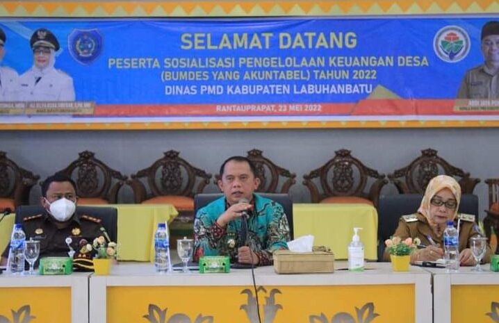  Bupati Labuhanbatu Buka Kegiatan Sosialisasi Pengelola Keuangan Bungdes