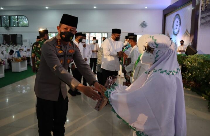  Kapolrestabes Medan Hadiri Acara Pemberangkatan Jemaah Calon Haji